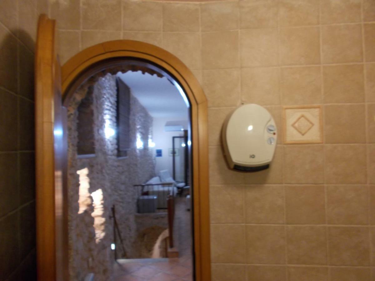 Traditional Guest House Chrisyis Pirjí Kültér fotó